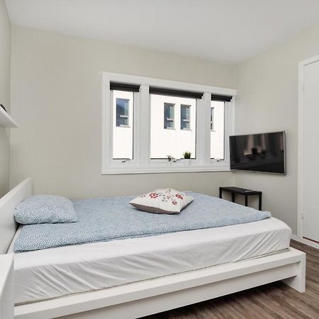 Central Studio Apartment Apt 103 Stavanger Kültér fotó